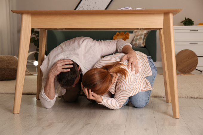 Cách bảo vệ bản thân trong trận động đất ở Đài Loan
